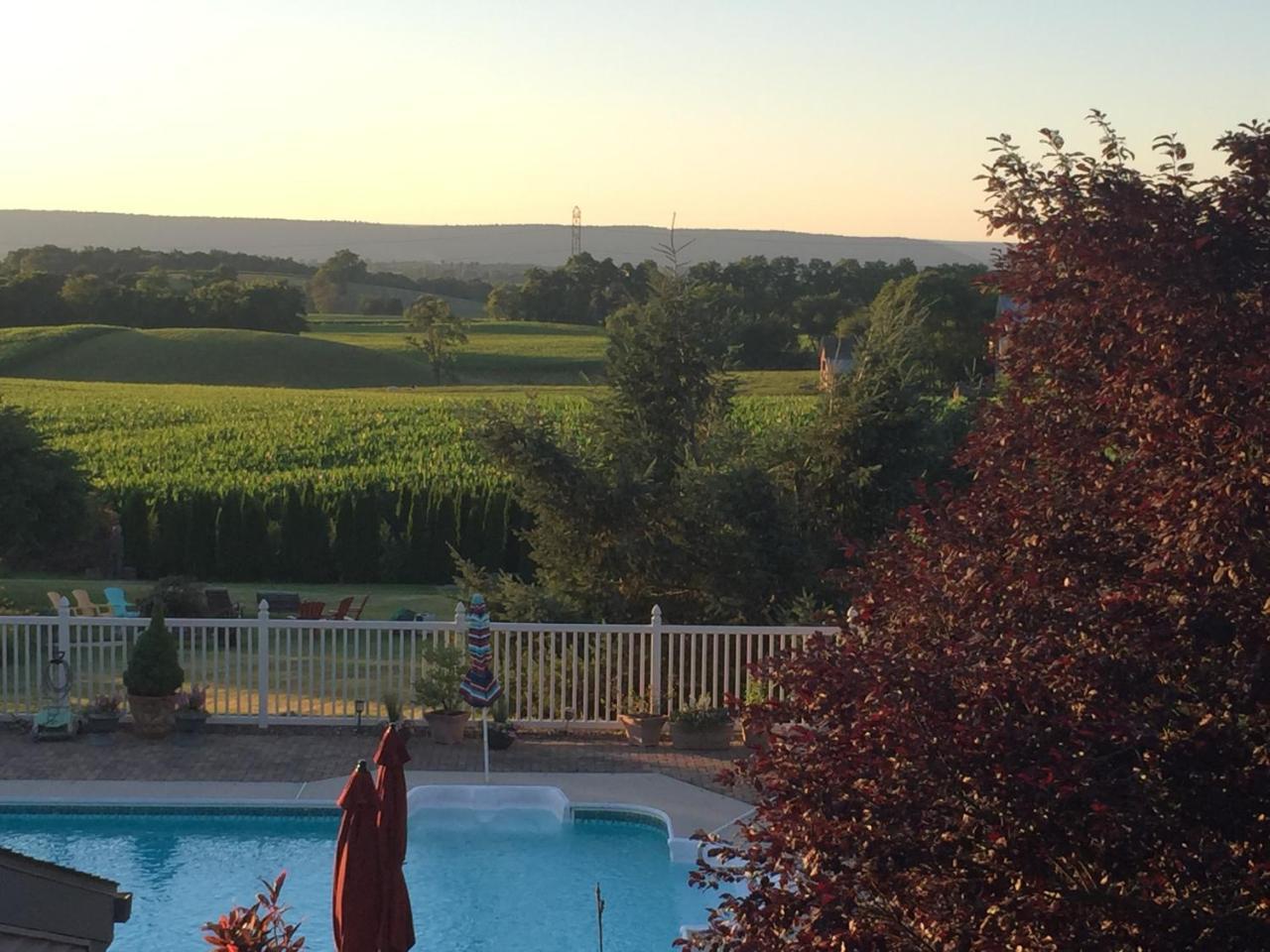 Annville Inn Bed & Breakfast Bed & Breakfast Annville