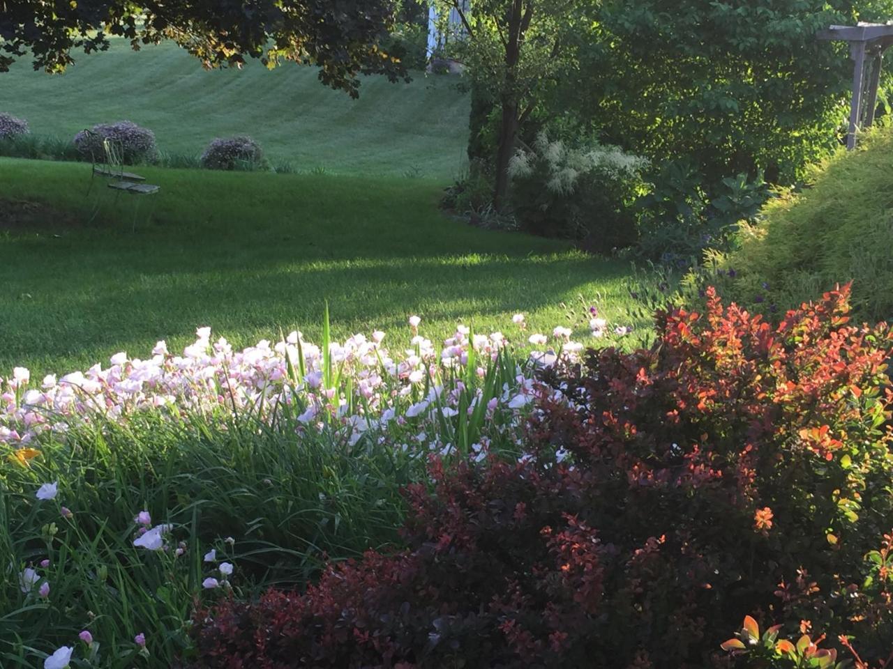 Annville Inn Bed & Breakfast Bed & Breakfast